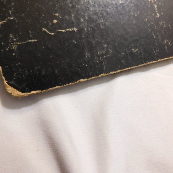 Vintage Raggedy Ann and Andy and the Nice Fat Policeman 1942 Book - Picture 10 of 12